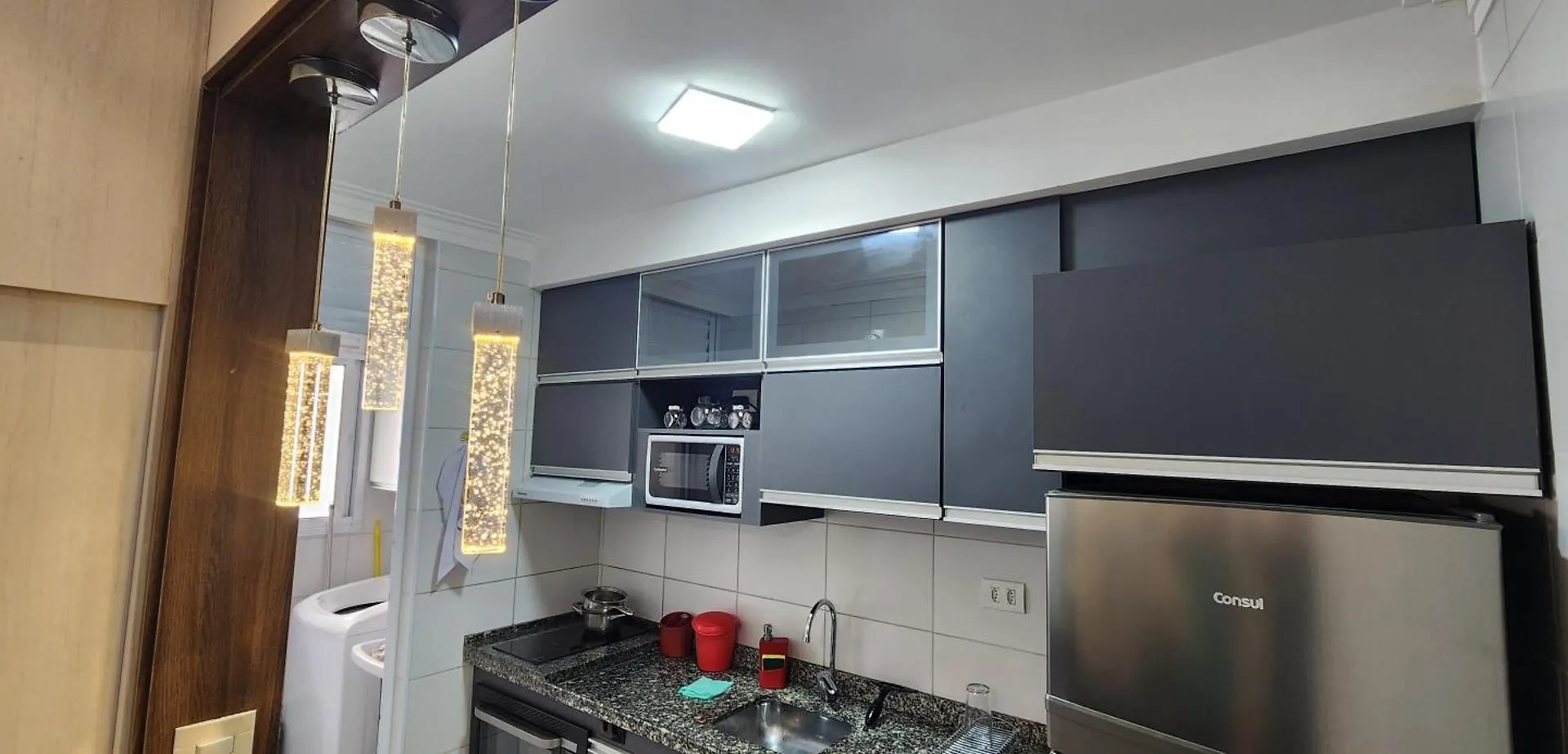 Studio Frente A Estacao Bras contacts